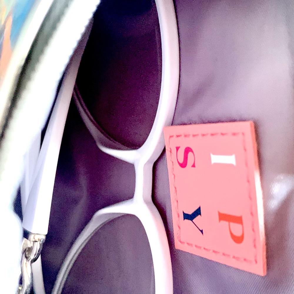 🌈Ipsy Reflective Zip Purse & 👓Accessory White Rope Glasses Set - Picture 6 of 9